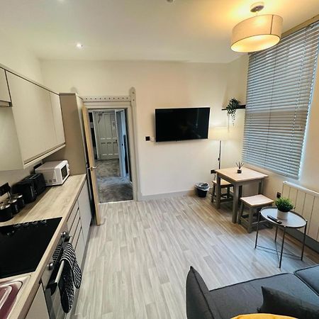 Whiskawaystays - Foregate Street - Apartment 3 Worcester Exteriér fotografie